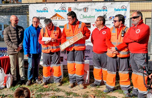 cruz-rojacampeonato-solidario-ciudad-de-talavera-bmx-race-2017