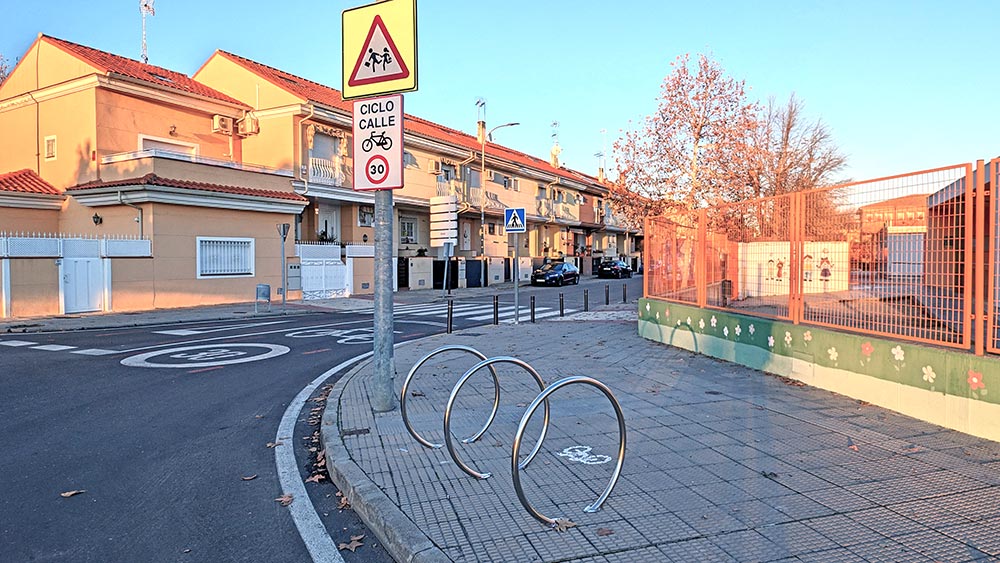 5-carril-bici-centros-educativos-revista-love-talavera