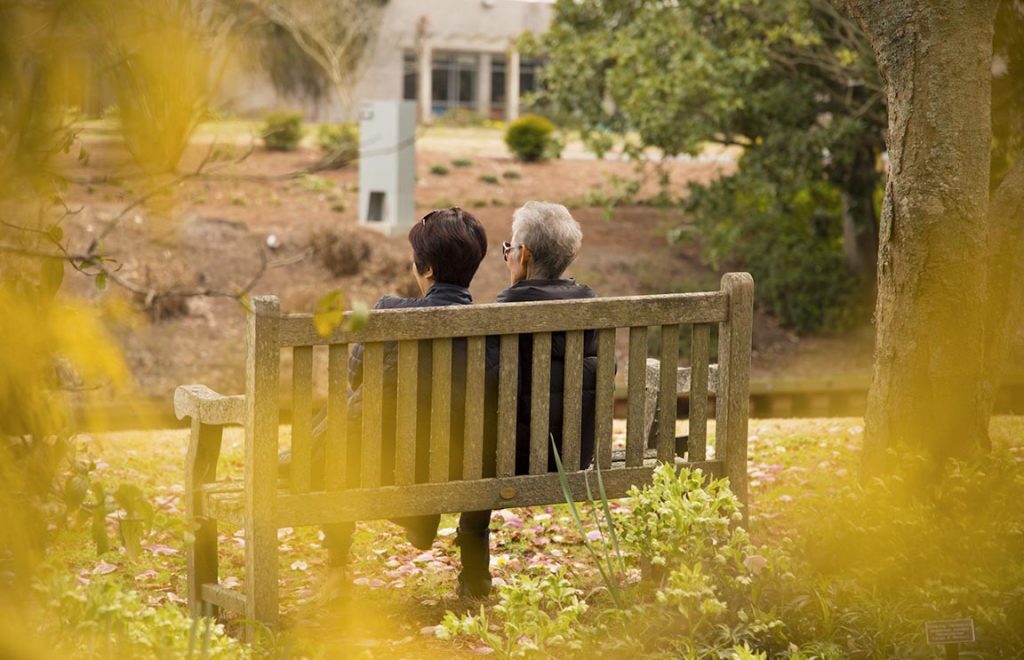 6-consejos-para-familiares-de-enfermos-de-Alzheimer-revista-love-talavera