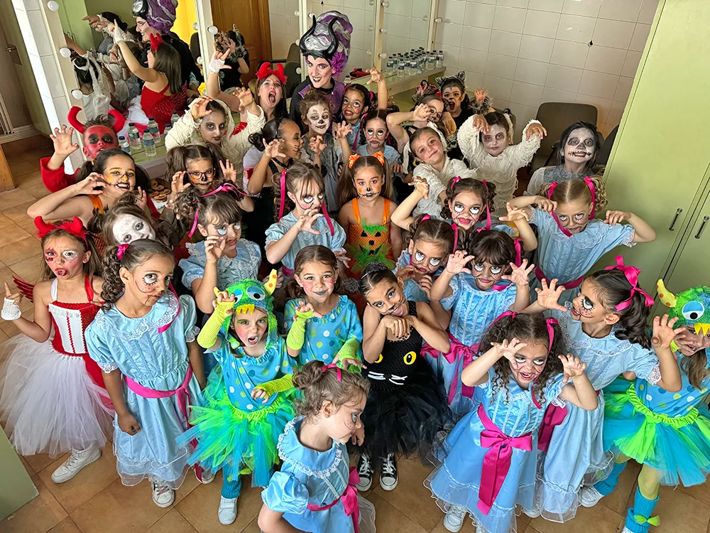 Festival Solidario Tempo DanzaFitness ninas