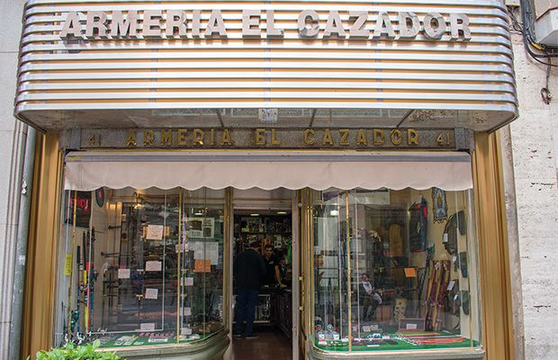 armeria-el-cazador-revista-love-talavera