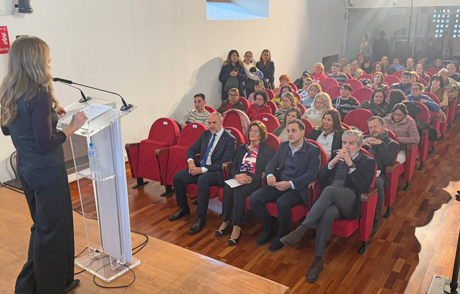 charla-talavera-impulsa-empleo-senior-encuentro+45-javier-gallego-love-talavera-diario