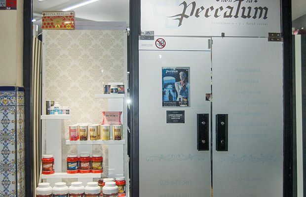 comercios-marzo-2018-non-sit-peccatum-revista-love-talavera