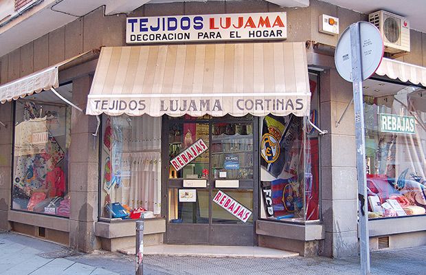 comercios-tejidos-lujama-revista-love-talavera