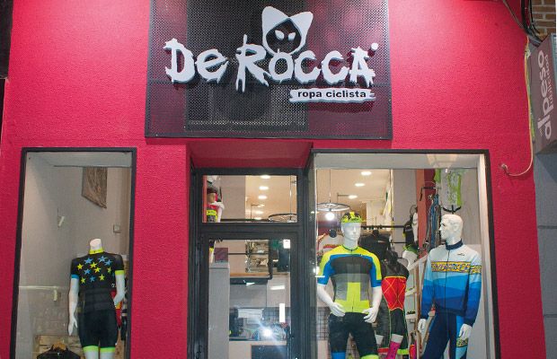 de-rocca-ropa-ciclista