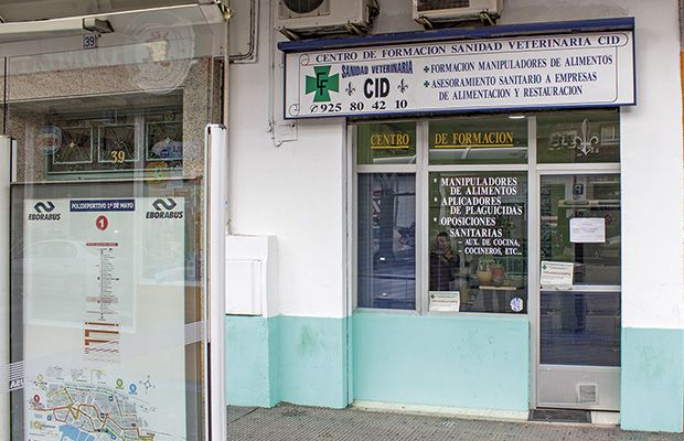 enero-2017-revista-online-love-talavera-de-la-reina-special-comercios-sanidad-y-veterinaria-cid