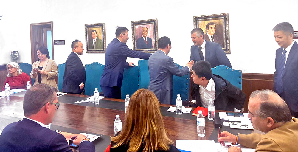 gerardo-sanchez-estre-lazos-con-empresas-chinas-love-talavera-diario