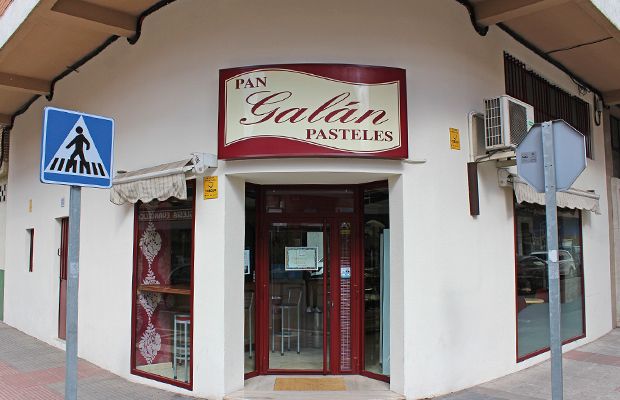 marzo-2017-revista-online-love-talavera-de-la-reina-comercios-pasteleria-galan