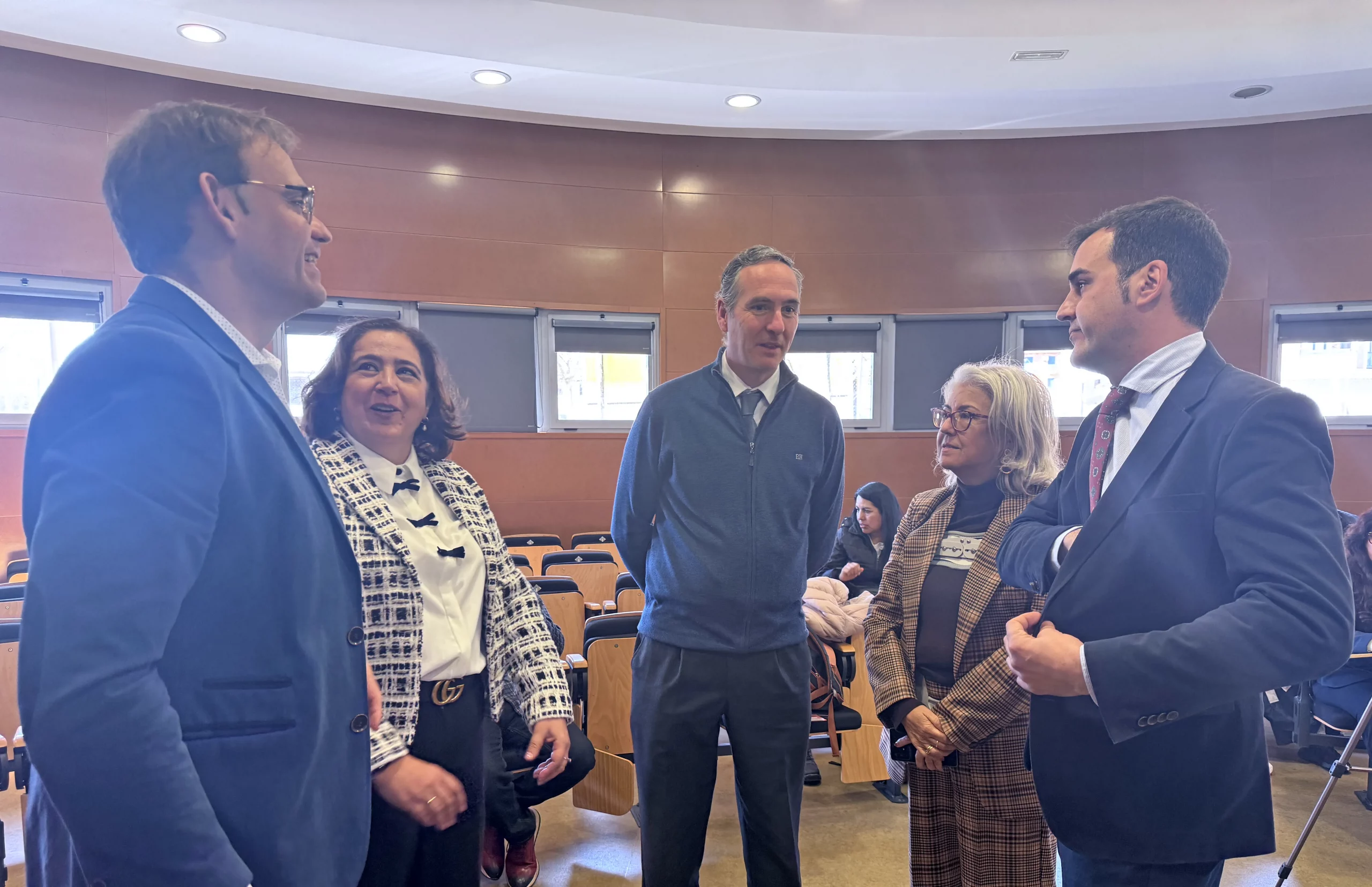 munoz gallego presume ahorro energetico nuevos proyectos digitales congreso riieo 2026