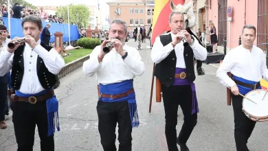 la-comision-de-mondas-comenta-la-exclusion-de-la-banda-de-los-navalucillos-en-el-cortejo-2025