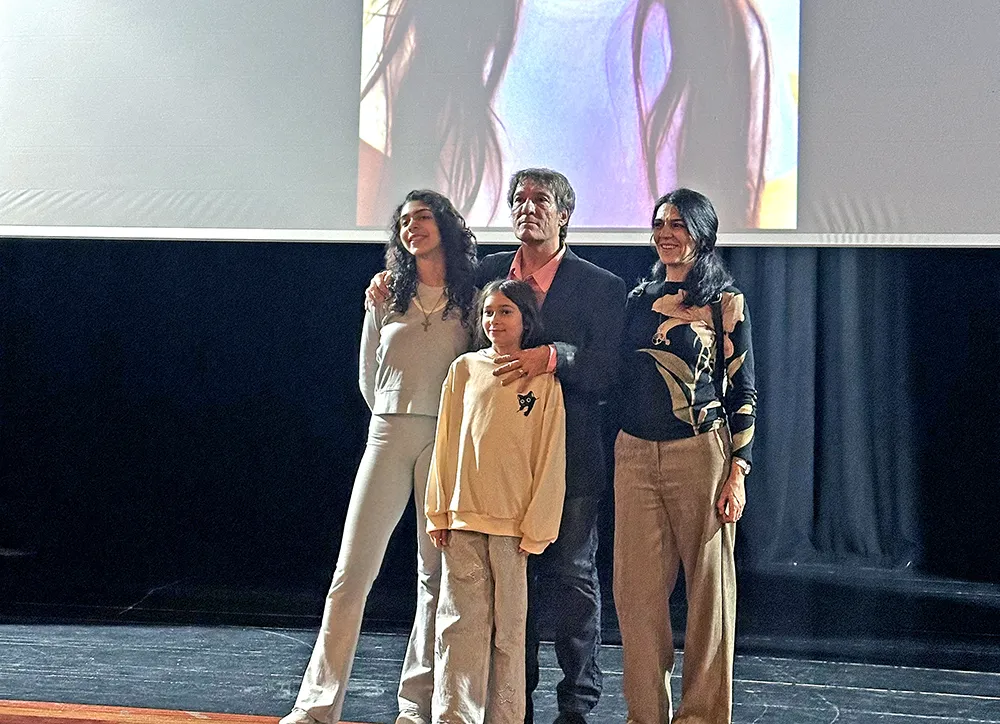 protagonistas el secreto de nora revista love talavera